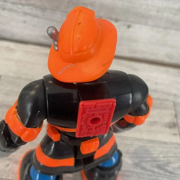 Fisher Price Matel 2002 Rescue Heroes Billy Blaze Fireman Fighter Action Figure - Picture 6 of 11